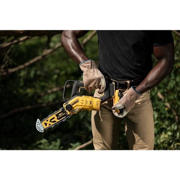 DeWalt aku lančana pila za rezidbu 20cm DCMST520P1 1x5,0Ah