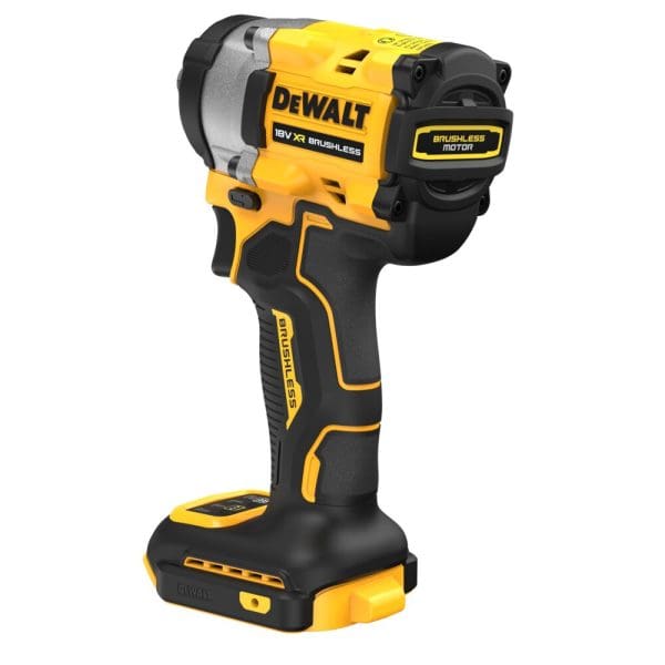 DeWalt aku udarni odvijač DCF922NT 12 18V, kofer 610Nm