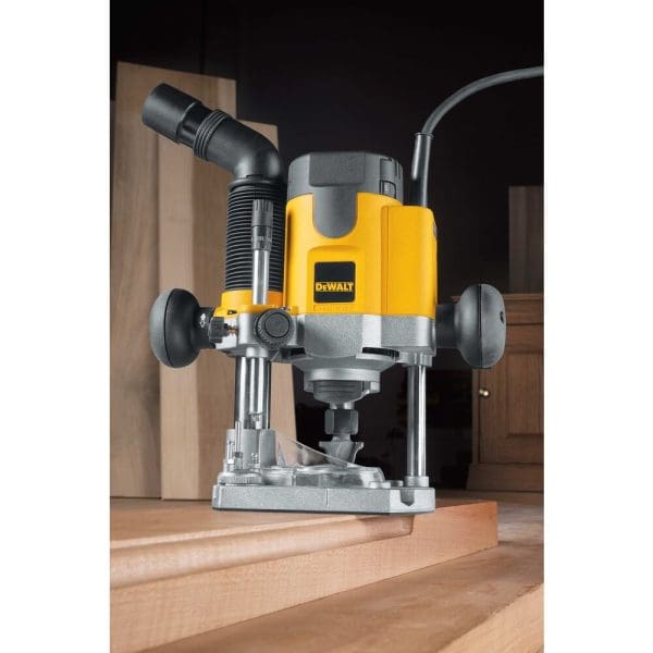 DeWalt glodalica DW621 1100W 6-8mm