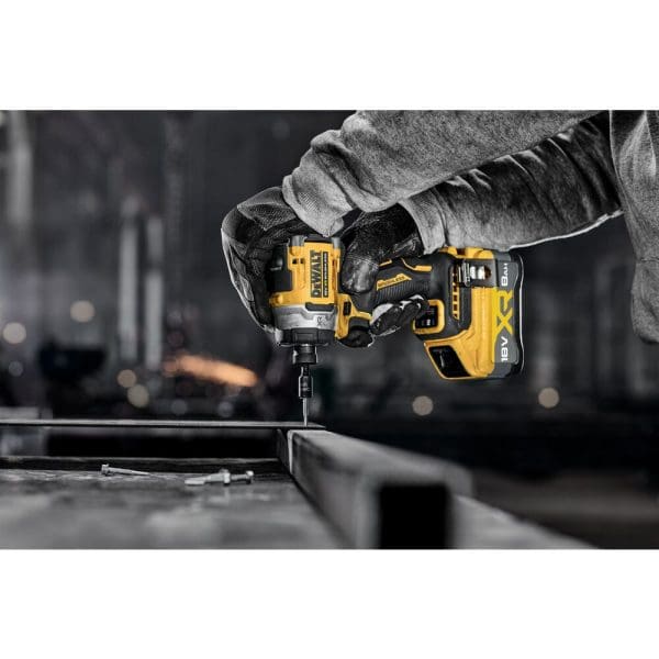 DeWalt aku udarni odvijač DCF860NT 14 282Nm, 18V kofer, solo alat