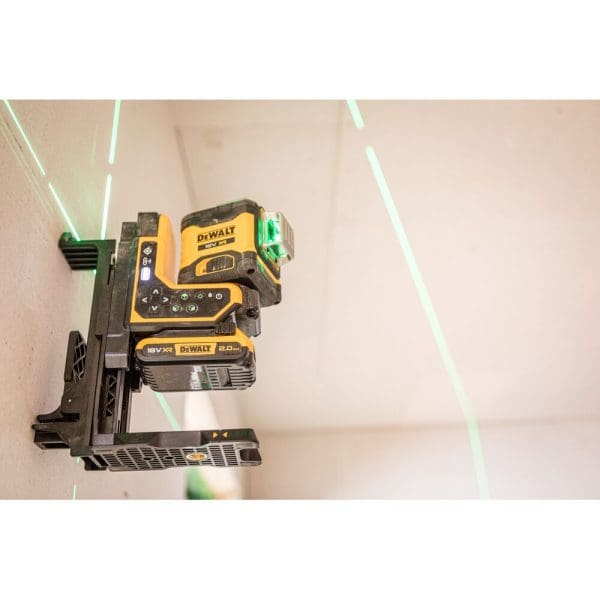 DeWalt aku laserski nivelir DCLE34035D1 18V 1×2,0Ah zelena linija 3×360° na daljinski