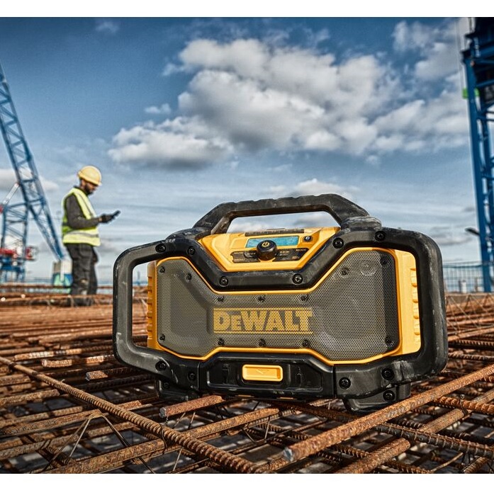 DeWalt aku građevinski radio i punjač DCR027, DAB+, bluetooth, USB