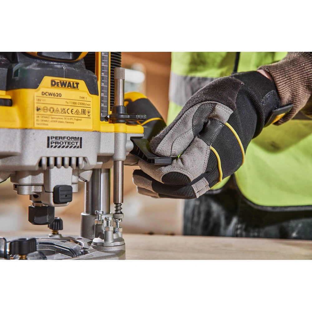 DeWalt aku glodalica DCW620NT 18V do 70mm, kofer